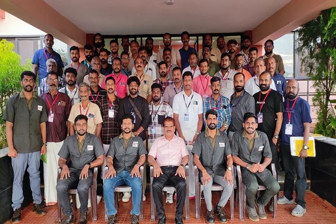 HAZARDOUS GOODS DRIVERS TRAINING BATCH 36') }}